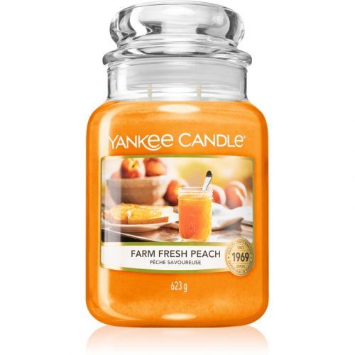 Yankee Candle Farm Fresh Peach scented candle 623 g