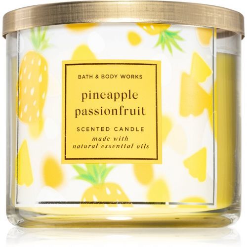 Bath & Body Works Pineapple Passionfruit scented candle 411 g