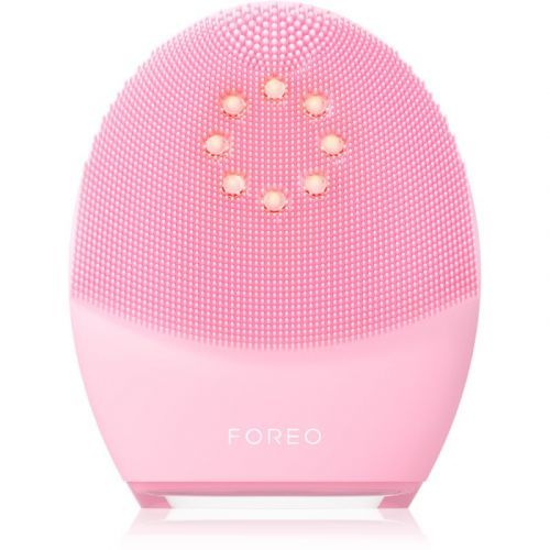 FOREO LUNA™4 Plus sonic cleansing device with thermal function and firming massage