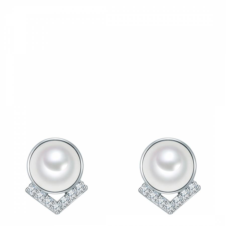 White Pearl Shell Design Stud Earrings