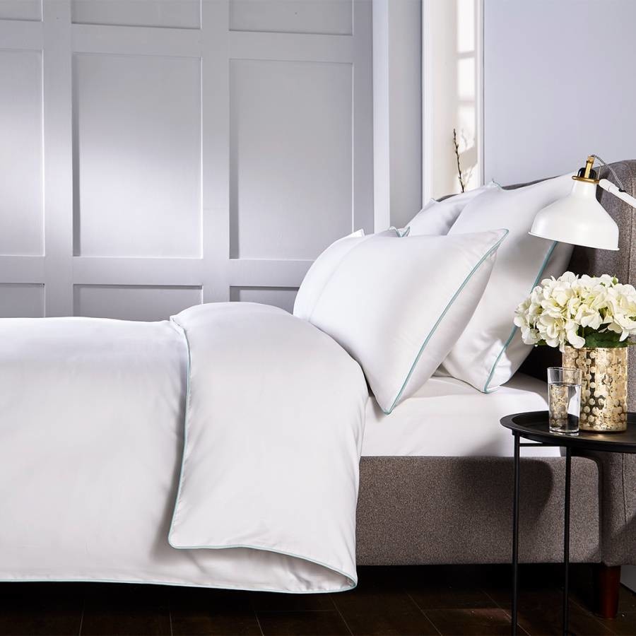 Heritage Piped 400TC SuperKing Piped Duvet Set White/Duck Egg