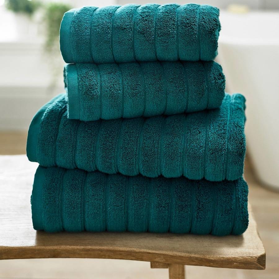 Ribbleton Pair of Hand Towels Dark Green