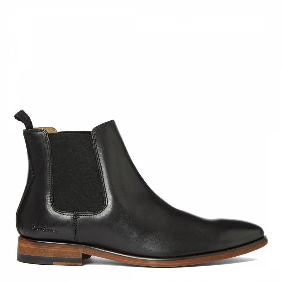 Black Wander Boots