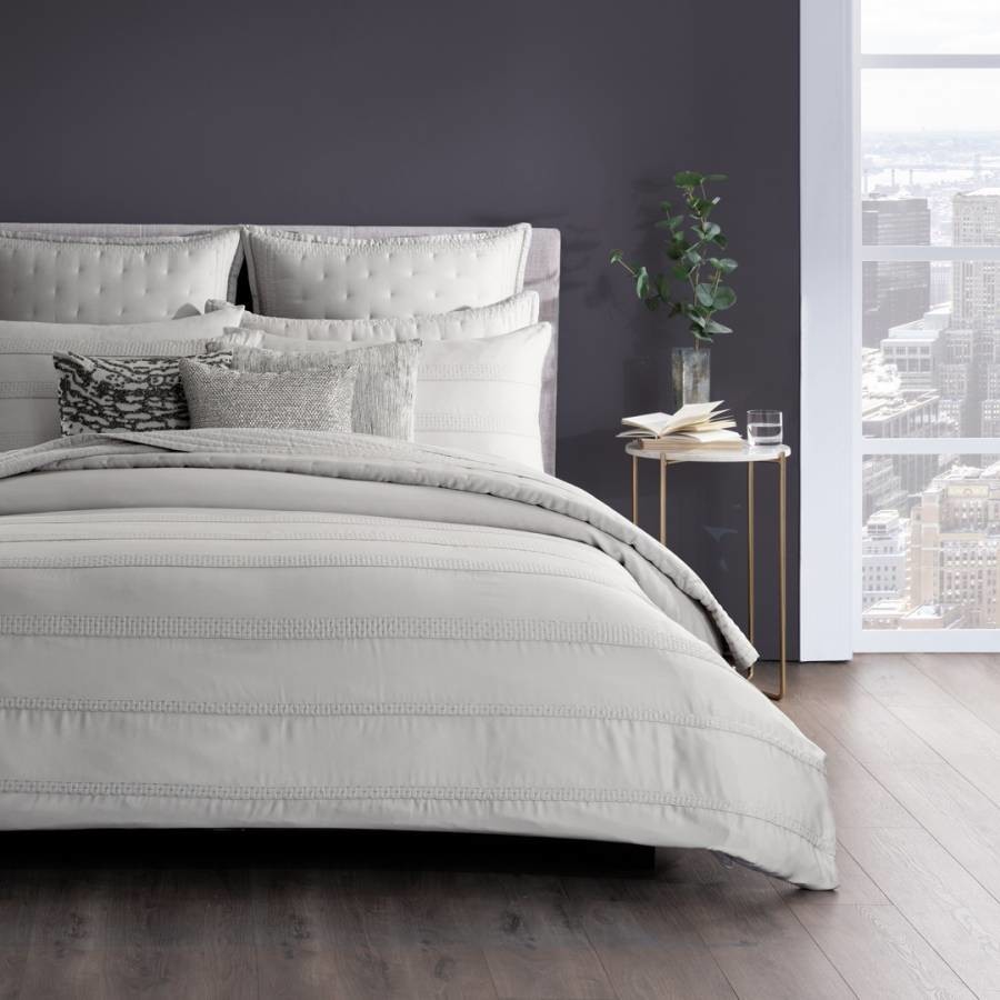 Silky Stripe Pillow Housewife Platinum
