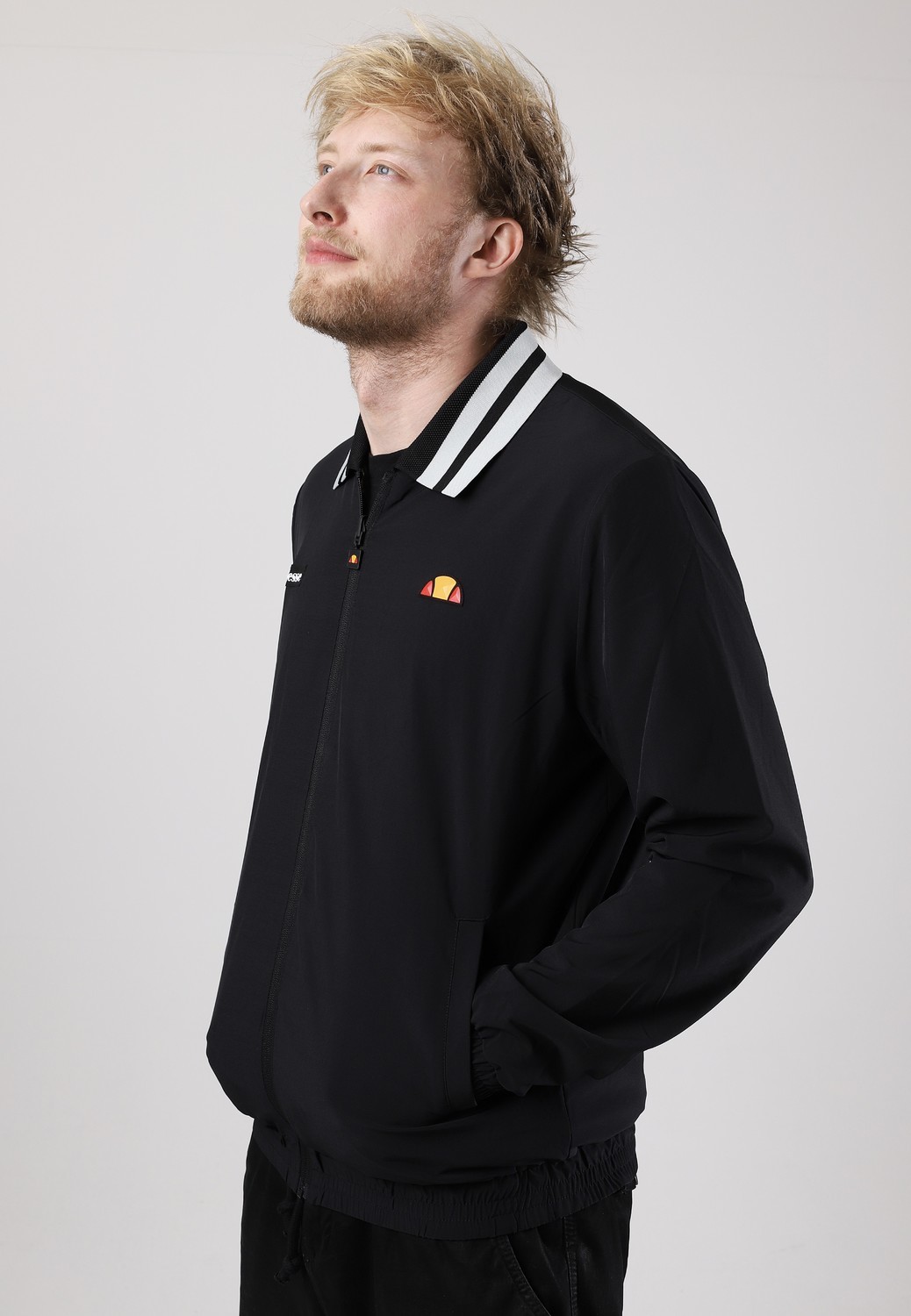 Ellesse - Main Track Black/Multi - Jackets