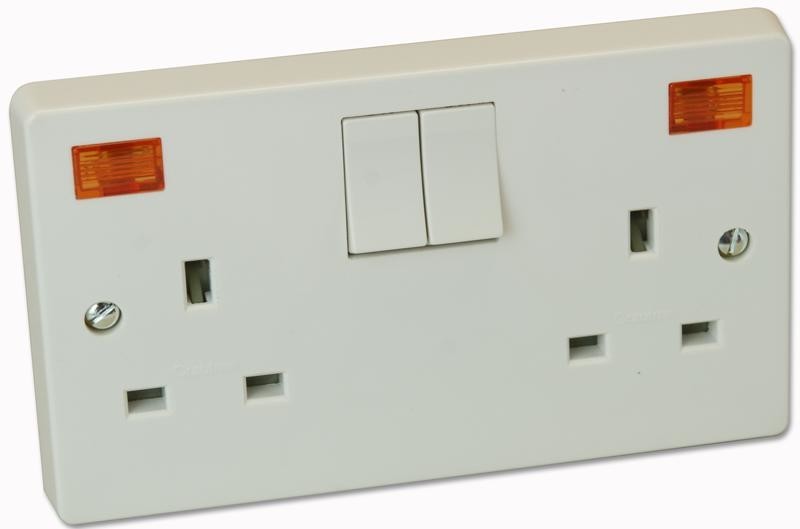 Crabtree 4306/3D 2 Gang Dp Switched Socket And Neon