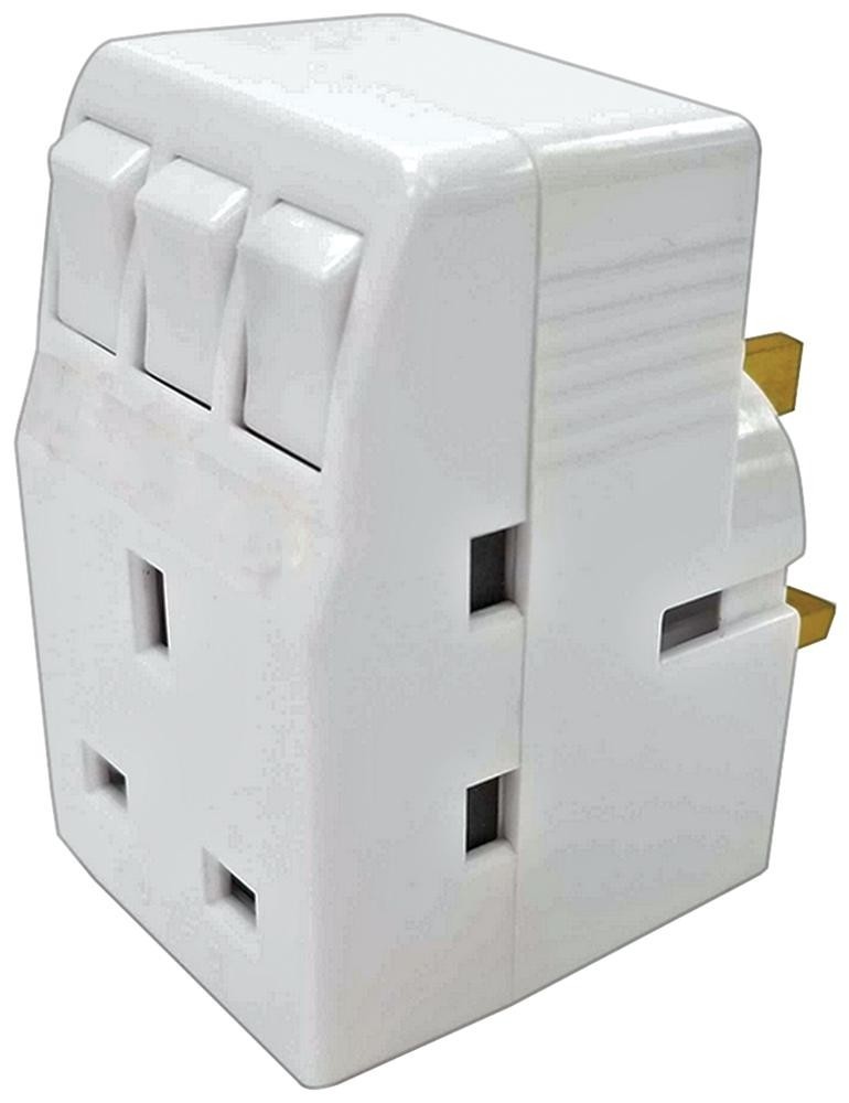 Pro Elec Pel01270 Adaptor Three Way Indivually Switched