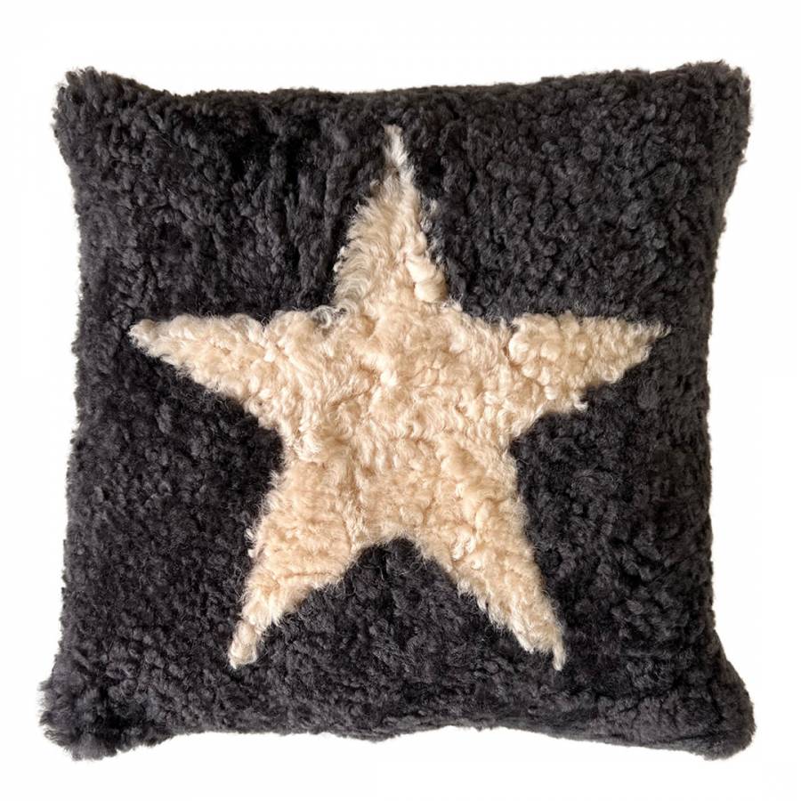 Sheepskin Cushion SW4 Curly Star Antracite Pearl Square 35cm