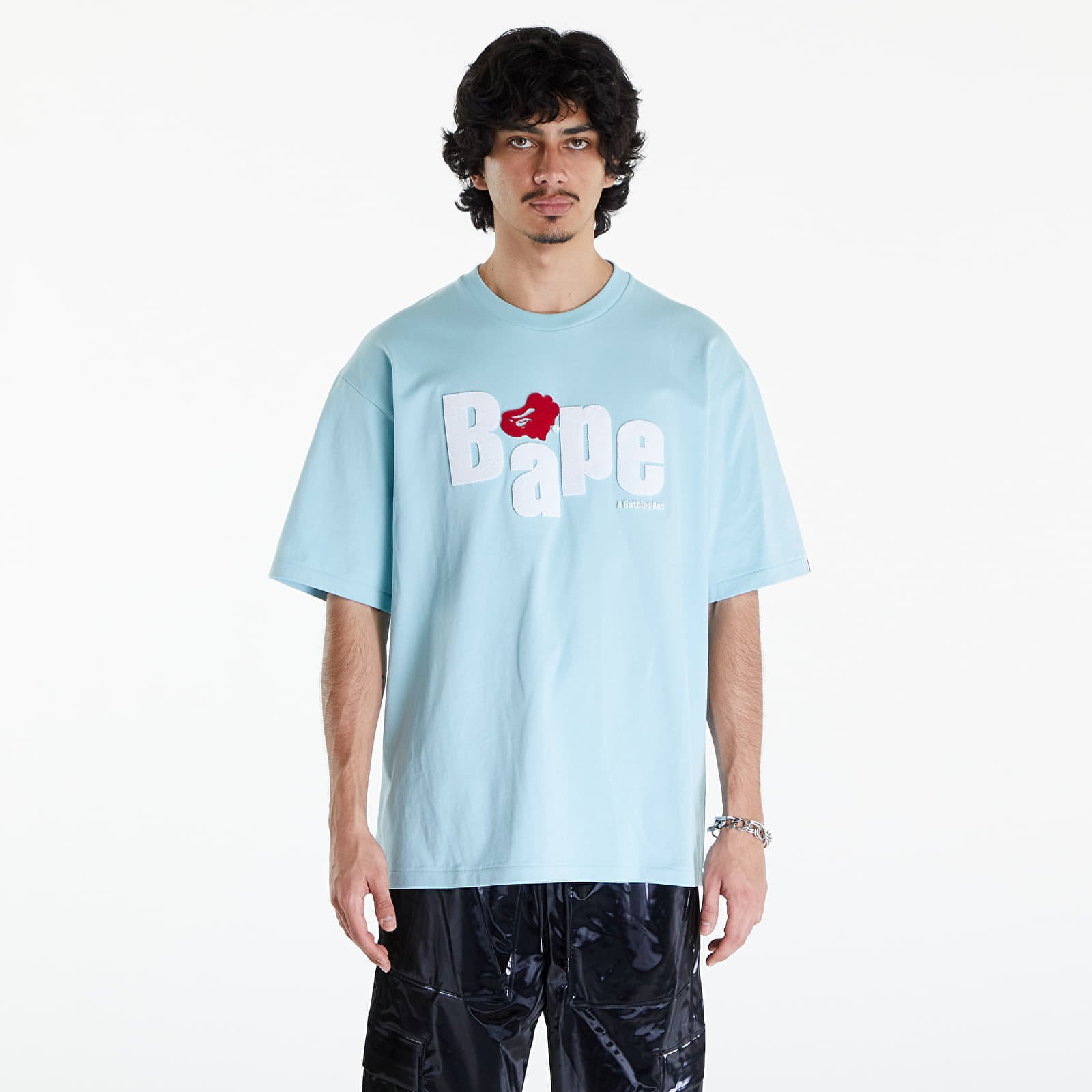 A BATHING APE Heart Ape Head Relaxed Fit Tee Sax