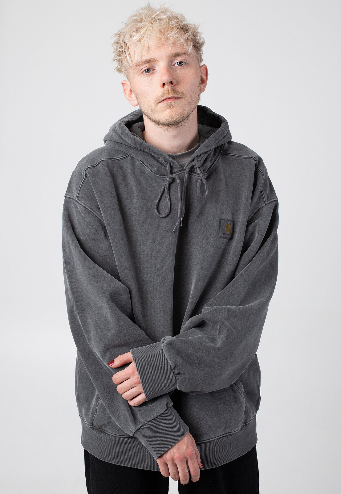 Carhartt WIP - Hooded Vista Garment Dyed Graphite - Hoodie
