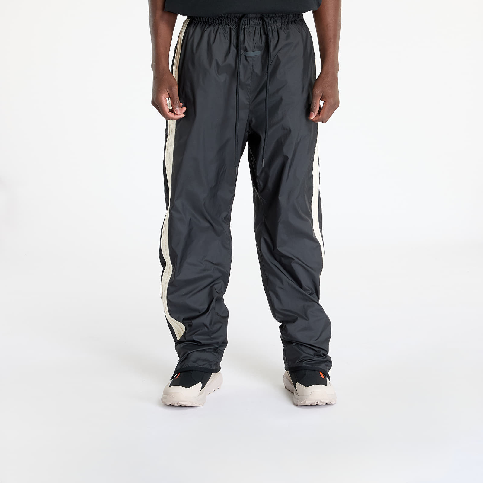 Pants adidas x Fear Of God Athletics Woven Relaxed Track Pant Black M