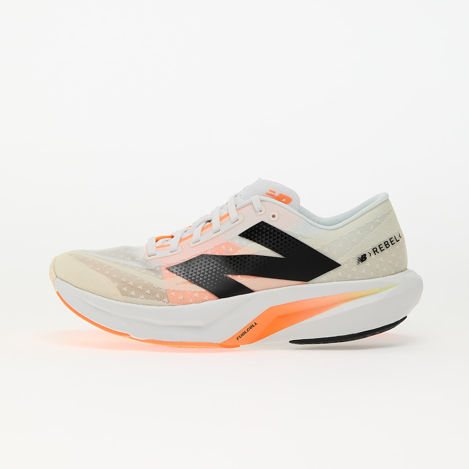 Sneakers New Balance FuelCell Rebel V4 White/ Light Yellow/ Orange UK 9.5