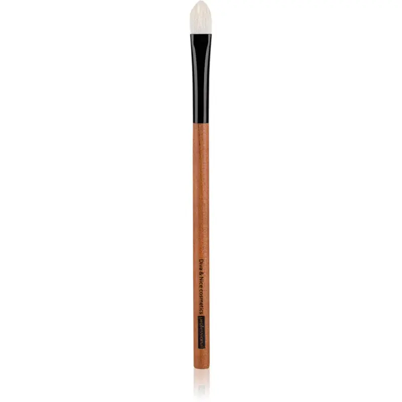 Diva & Nice Cosmetics Professional eyeshadow brush MAX 224/9 1 pc