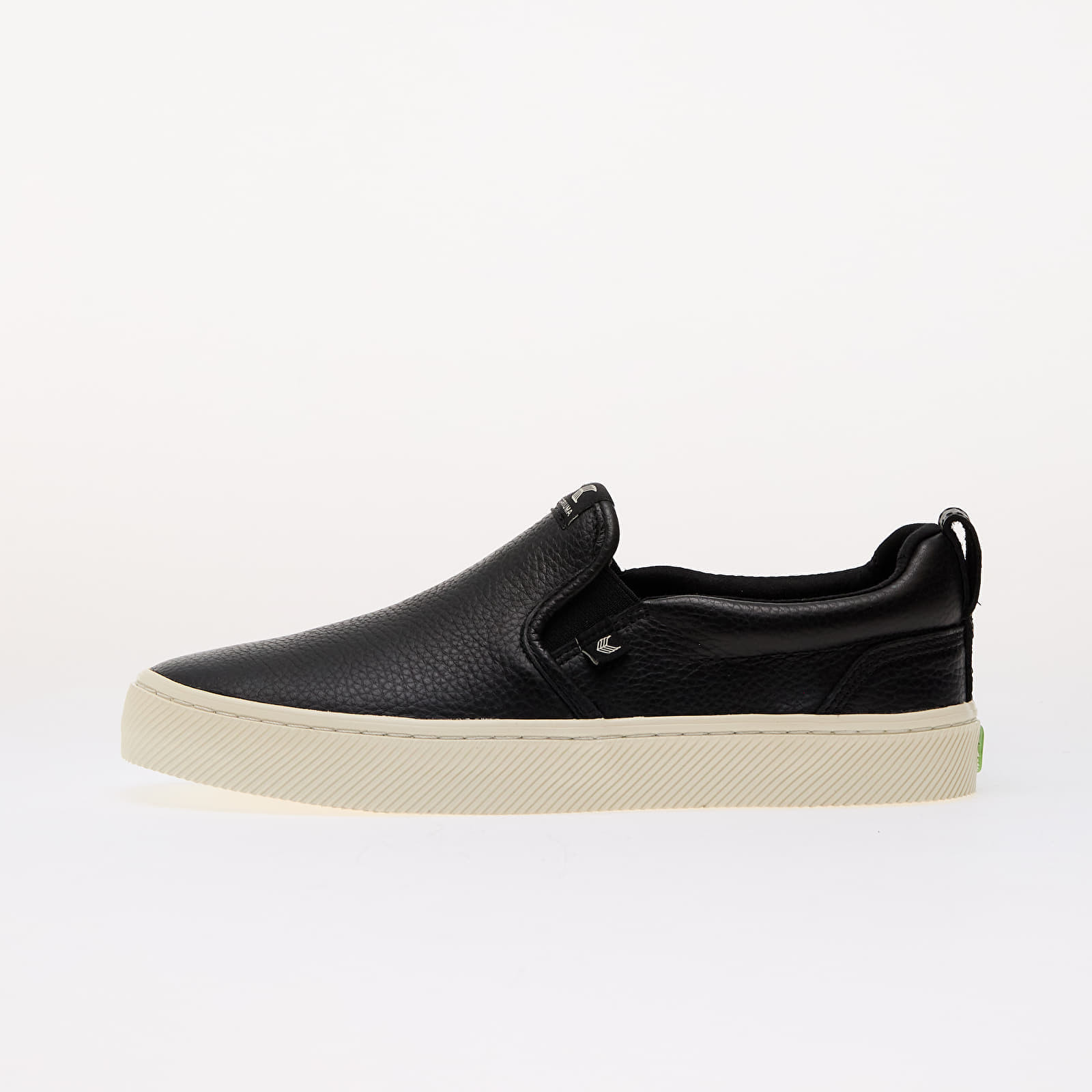 Sneakers Cariuma M Slip-On Black UK 7.5