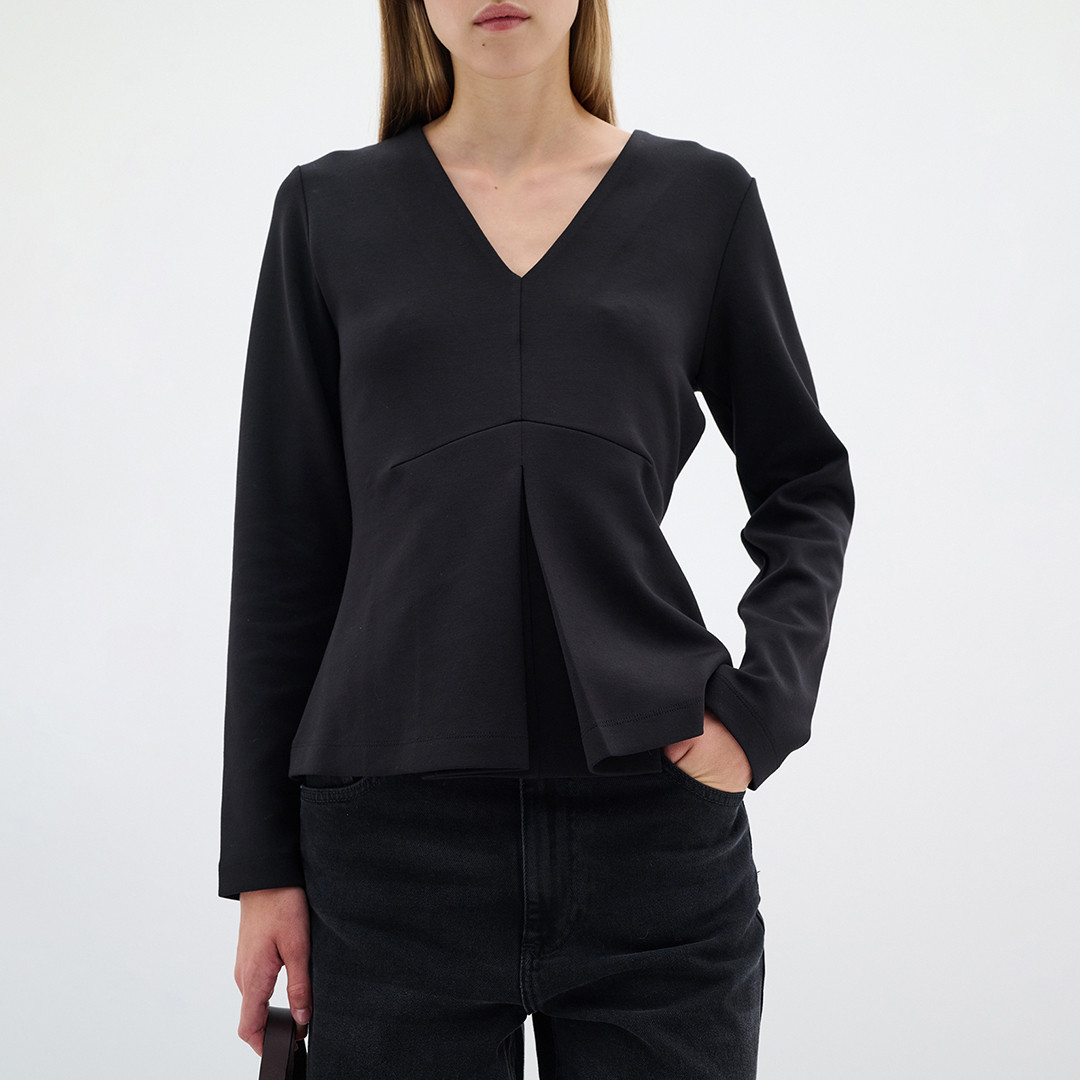 Black Becent Long Sleeve Top