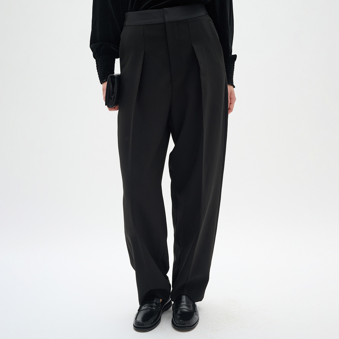 Black Yael Tailored Pant