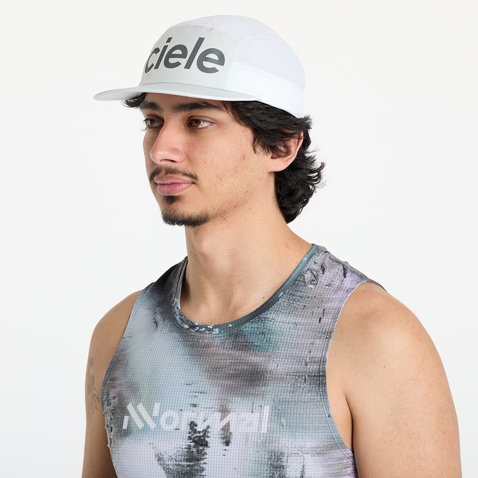 Cap Ciele Athletics GOCap Comp Century Light Grey/ White M/L
