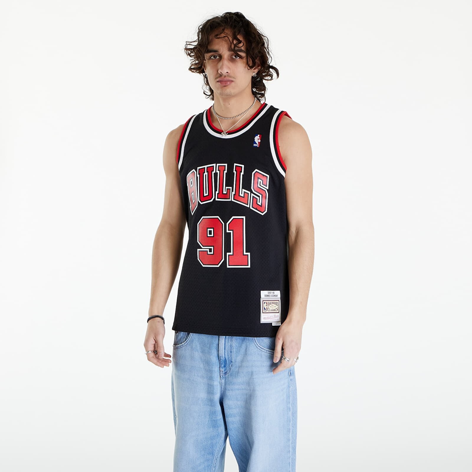 Tank top Mitchell & Ness NBA Swingman Alternate Jersey Bulls 1997 Dennis Rodman Black M