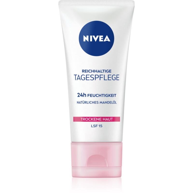 NIVEA Nourishing nourishing day cream for dry skin SPF 15 50 ml