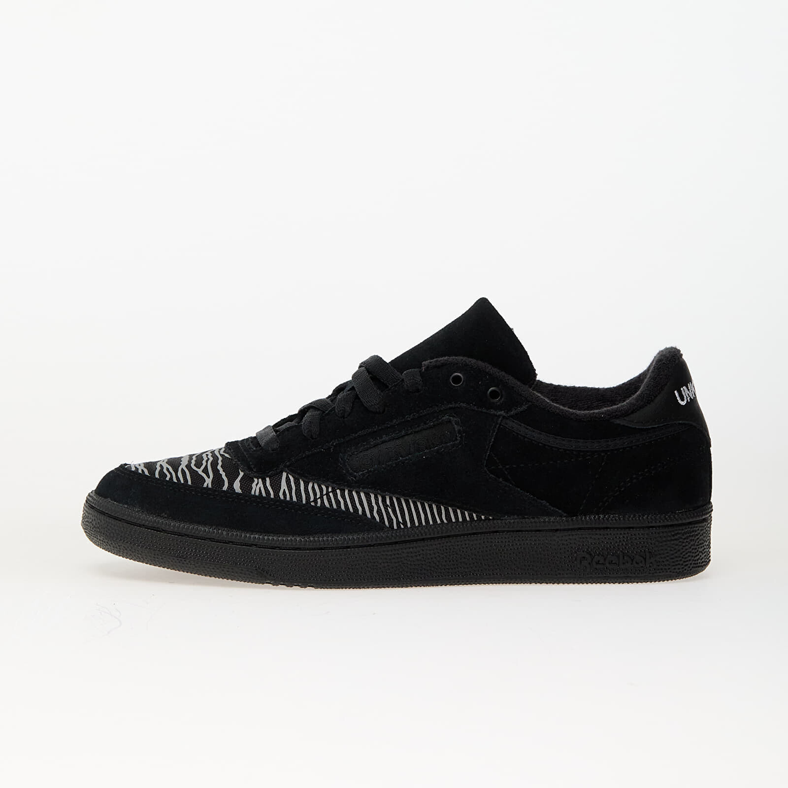 Sneakers PLEASURES x Joy Divison Reebok Club C Black UK 3.5