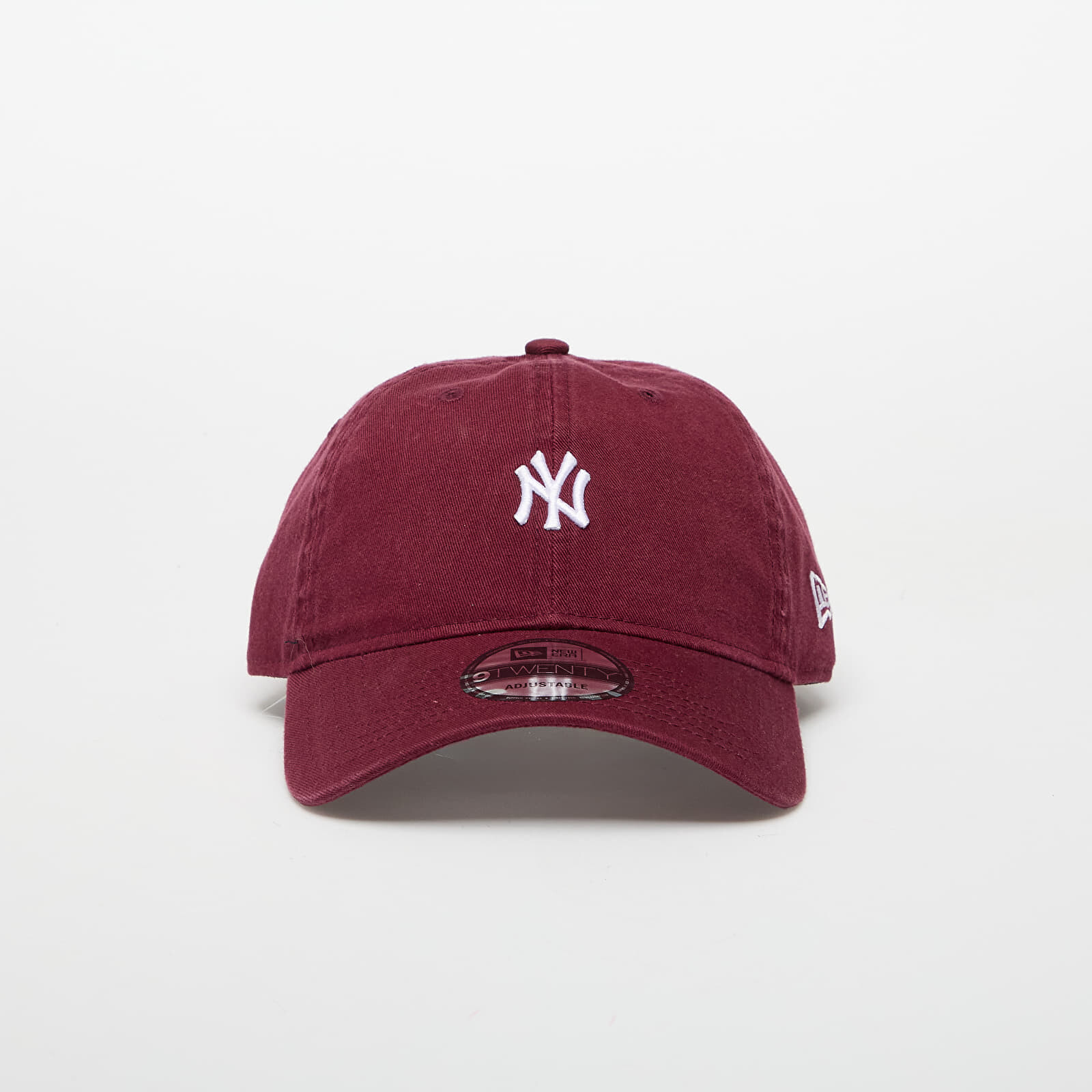 Cap New Era New York Yankees 9TWENTY Mini Logo Adjustable Cap Frosted Burgundy/ Chrome White Universal