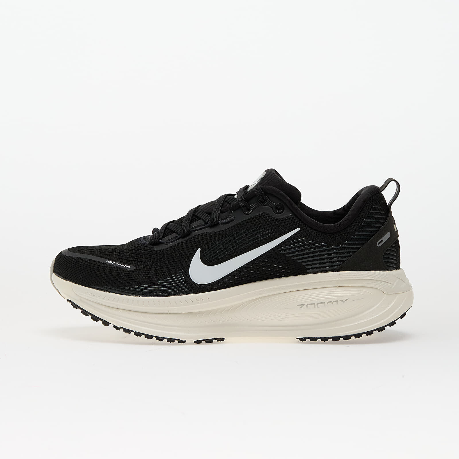 Sneakers Nike W Vomero 18 Black/ Summit White-Coconut Milk UK 4