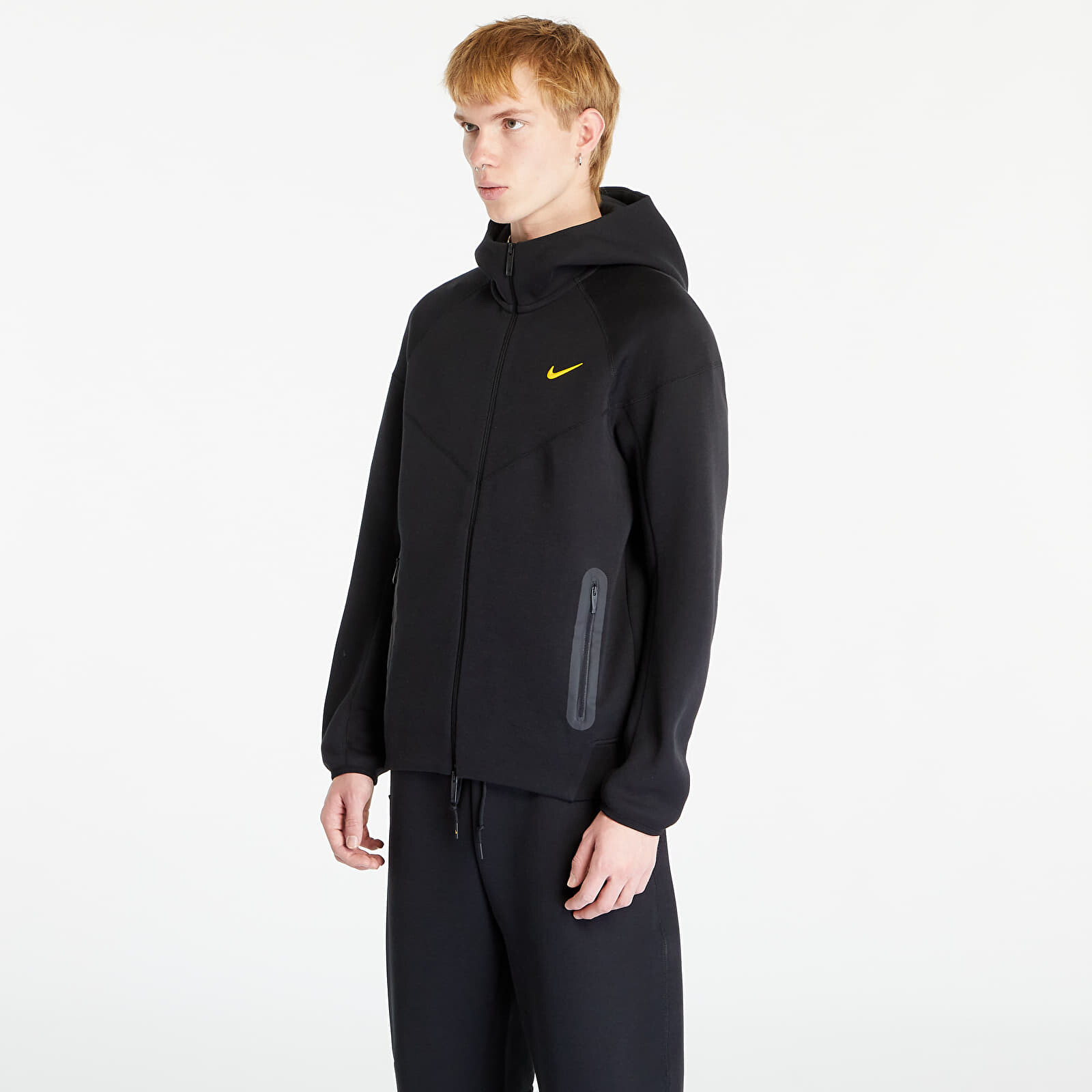 Sweatshirt Nike x NOCTA Tech Fleece Men's Full-Zip Hoodie Black/ University Gold M