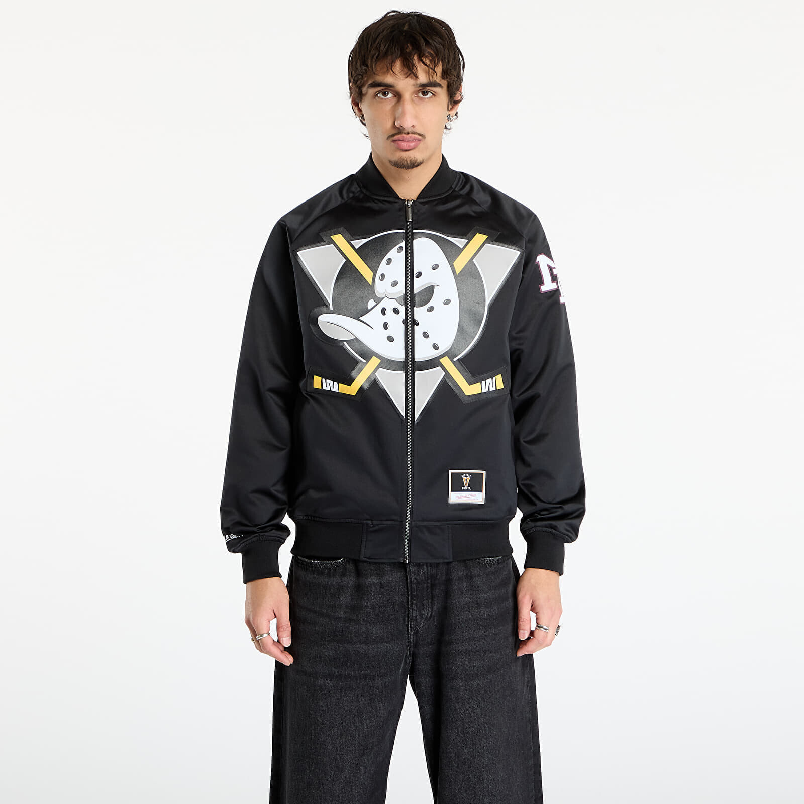 Jacket Mitchell & Ness NHL Maxxed Out Satin Jacket Ducks 1992 Teemu Selanne Black XL