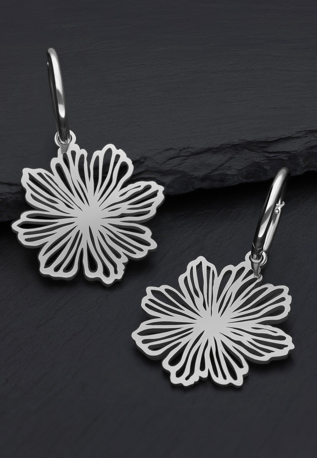 Wildcat - Fine Flower Hoops Silver - Earrings