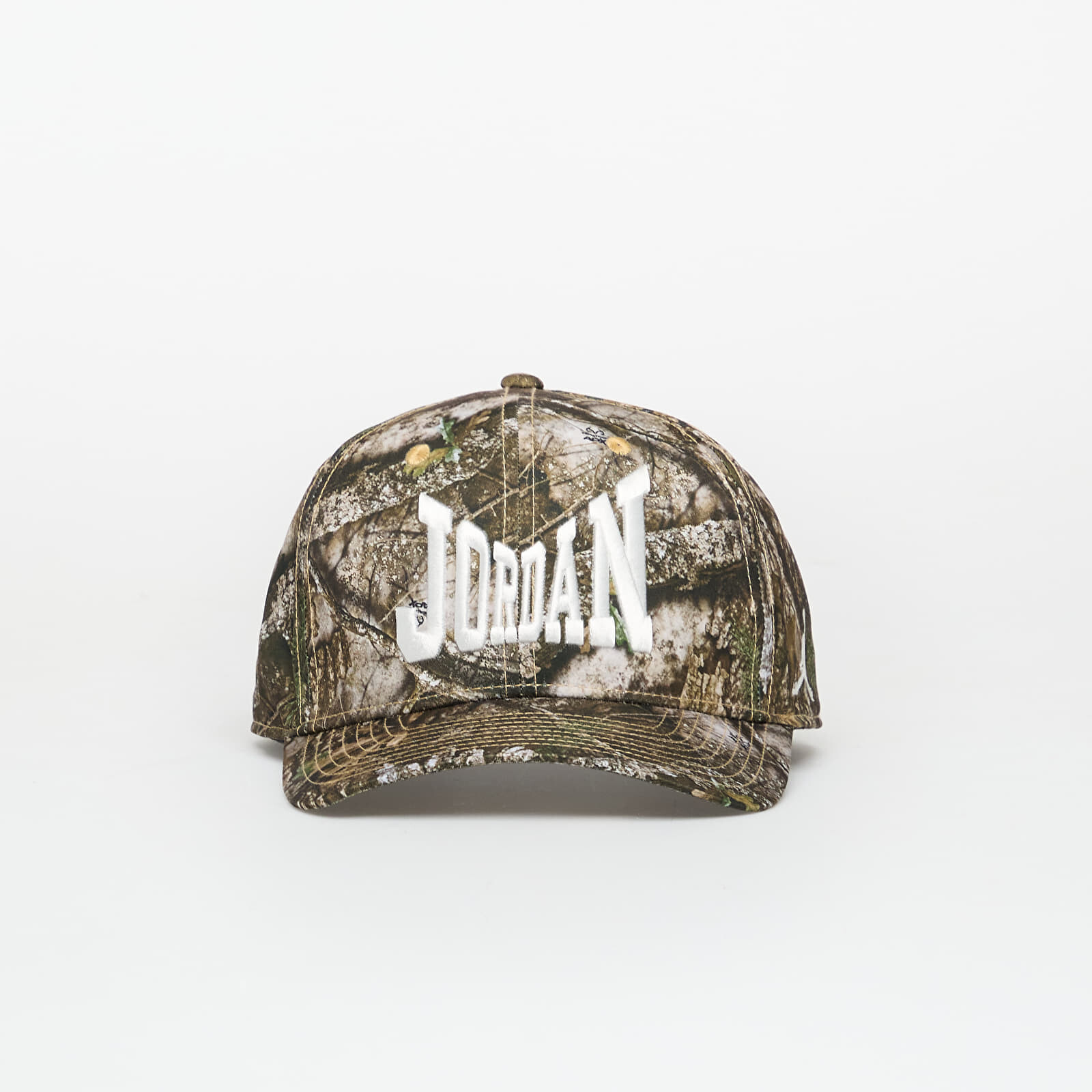 Jordan Brooklyn Rise Cap Adjustable Realtree Hat White/ Sail L/XL