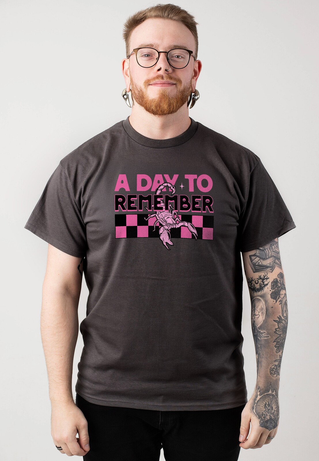 A Day To Remember - Scorpion Charcoal - T-Shirt - black - L - 100% Cotton
