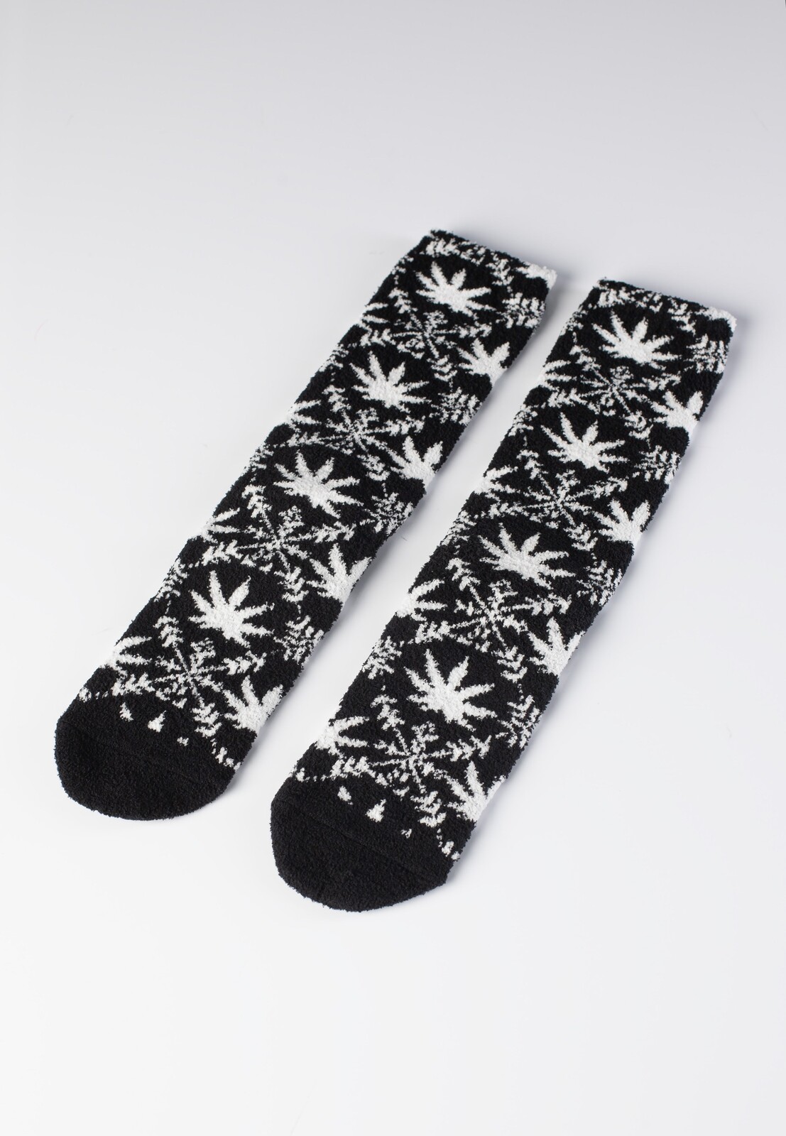HUF - Arctic Plantlife Fuzzy - Socks - black - Onesize - 98% Polyester, 2% Elastane