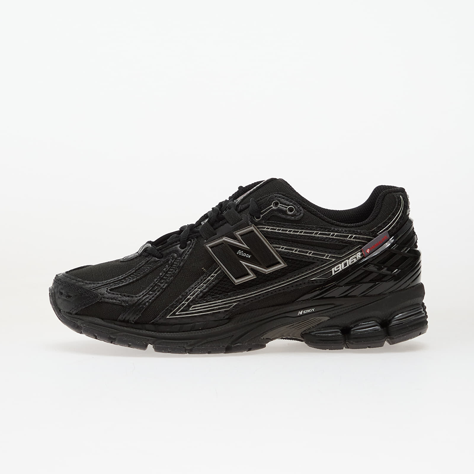 Sneakers New Balance 1906 Black UK 10