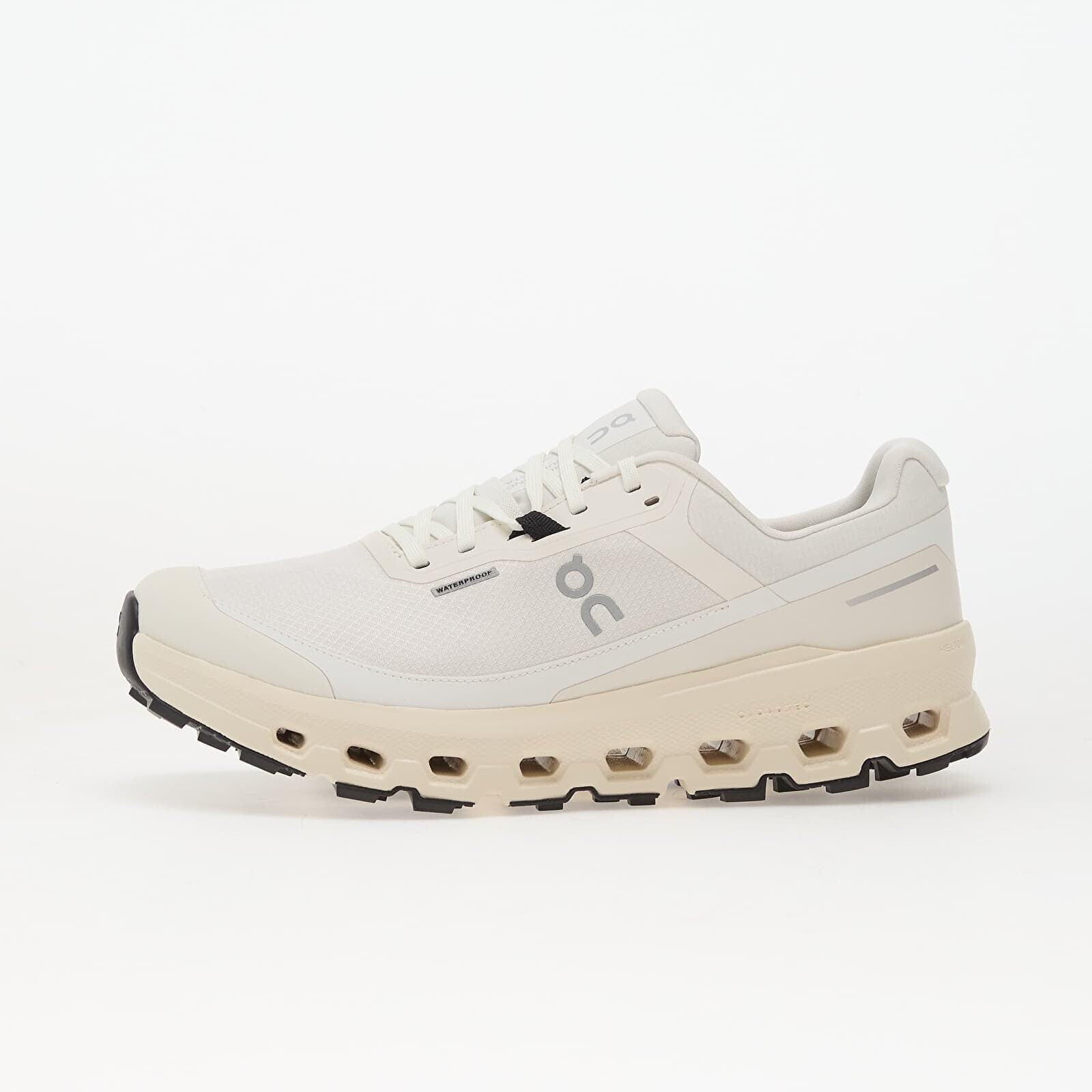Sneakers On W Cloudvista 2 Waterproof Ivory/ Cream UK 6