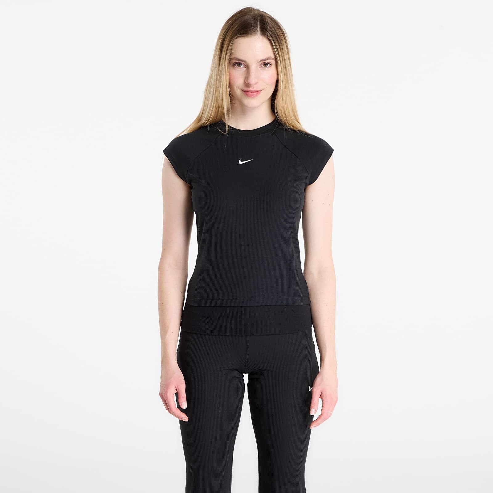 Top Nike Sportswear Chill Knit Women's Tight Short-Sleeve Ribbed Top Black/ Sail S