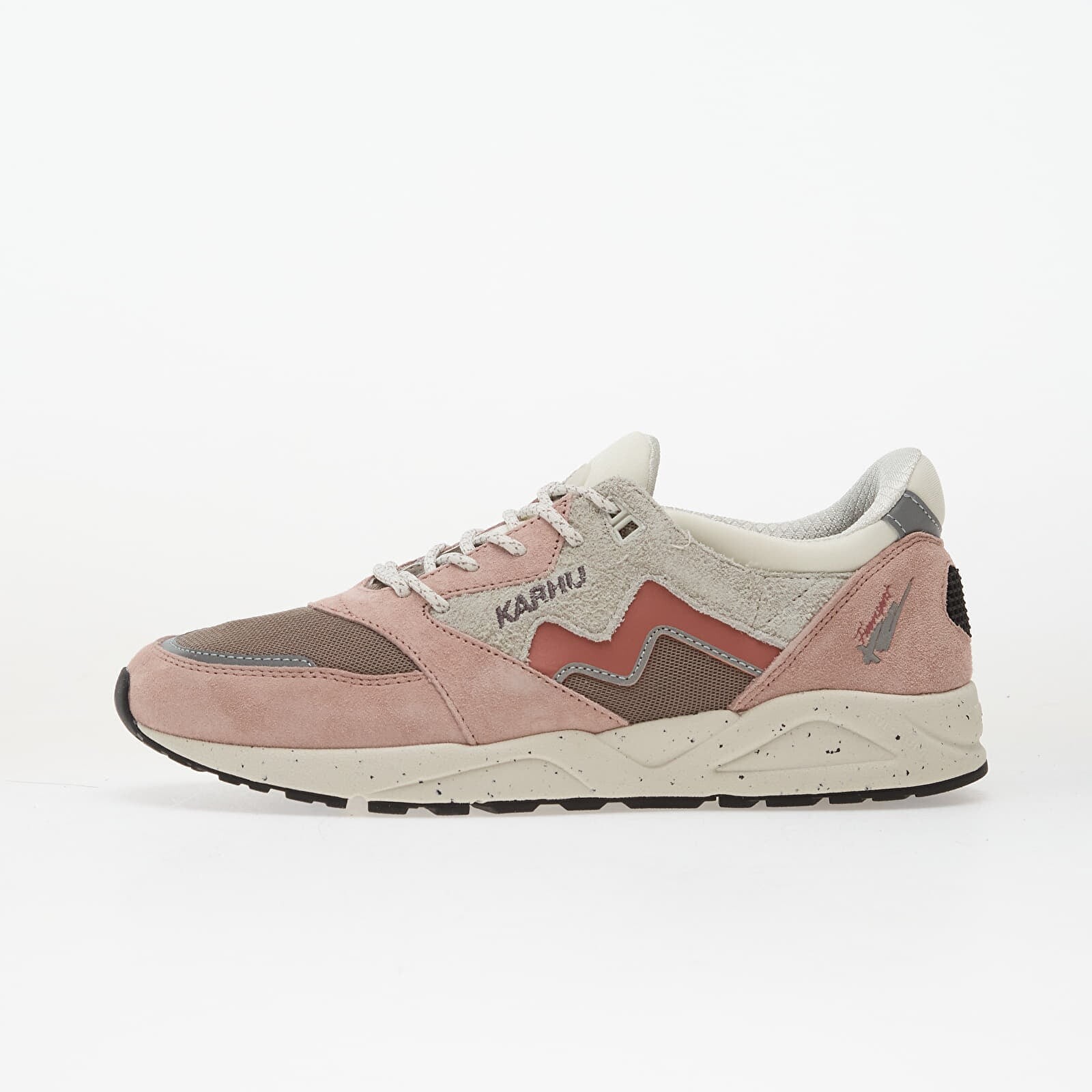 Sneakers Karhu Aria 95 Adobe Rose/ Light Mahogany UK 10.5