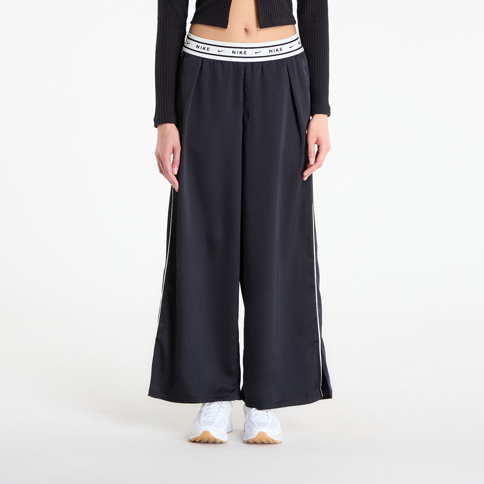 Pants Nike Sportswear Women's Loose Mid-Rise Satin Pants Black/ Sail S