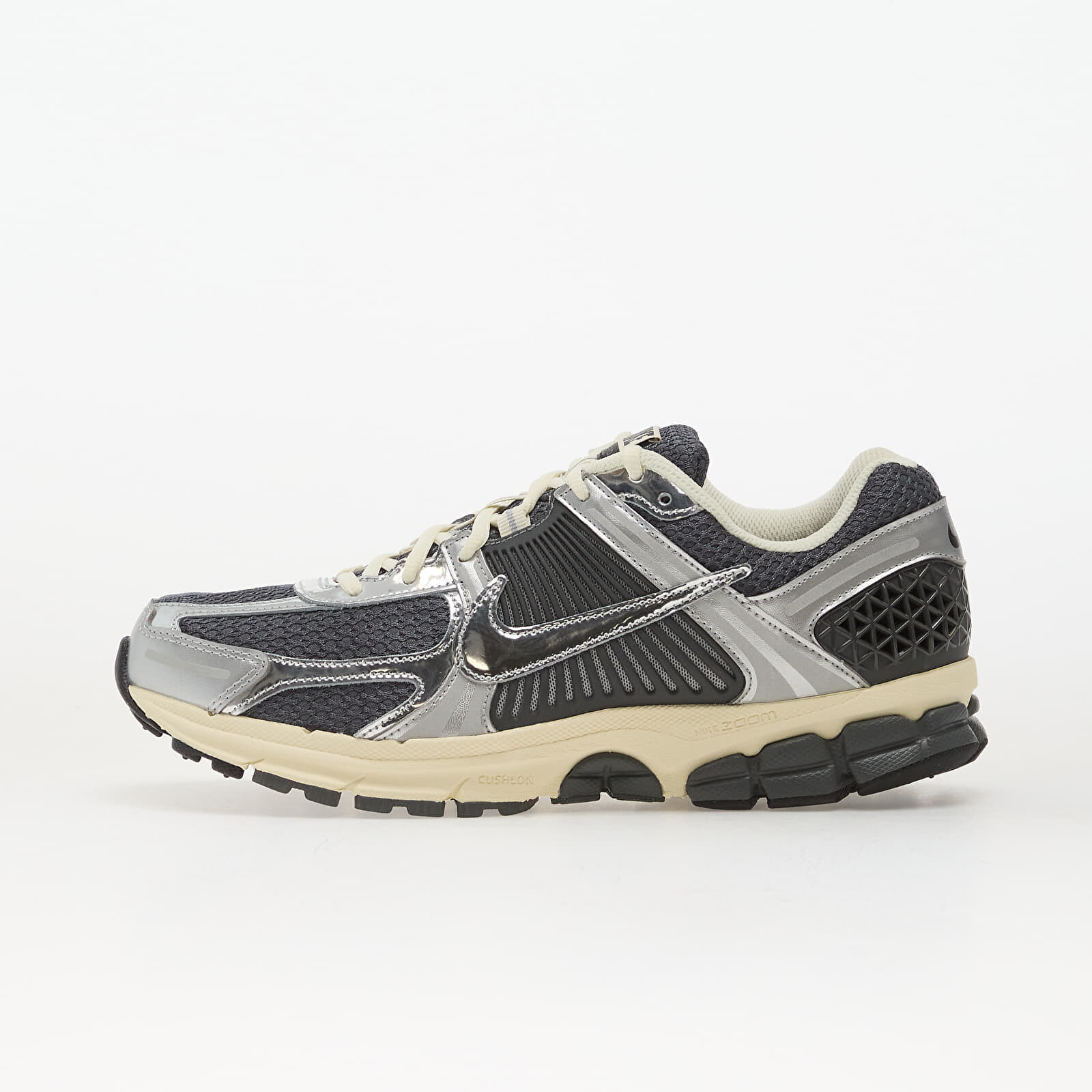 Sneakers Nike Zoom Vomero 5 Iron Grey/ Chrome-Metallic Silver UK 6