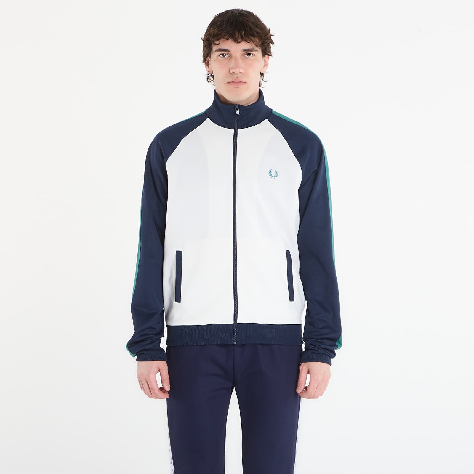 Sweatshirt FRED PERRY Contrast Sleeve Track Jacket Snow White S