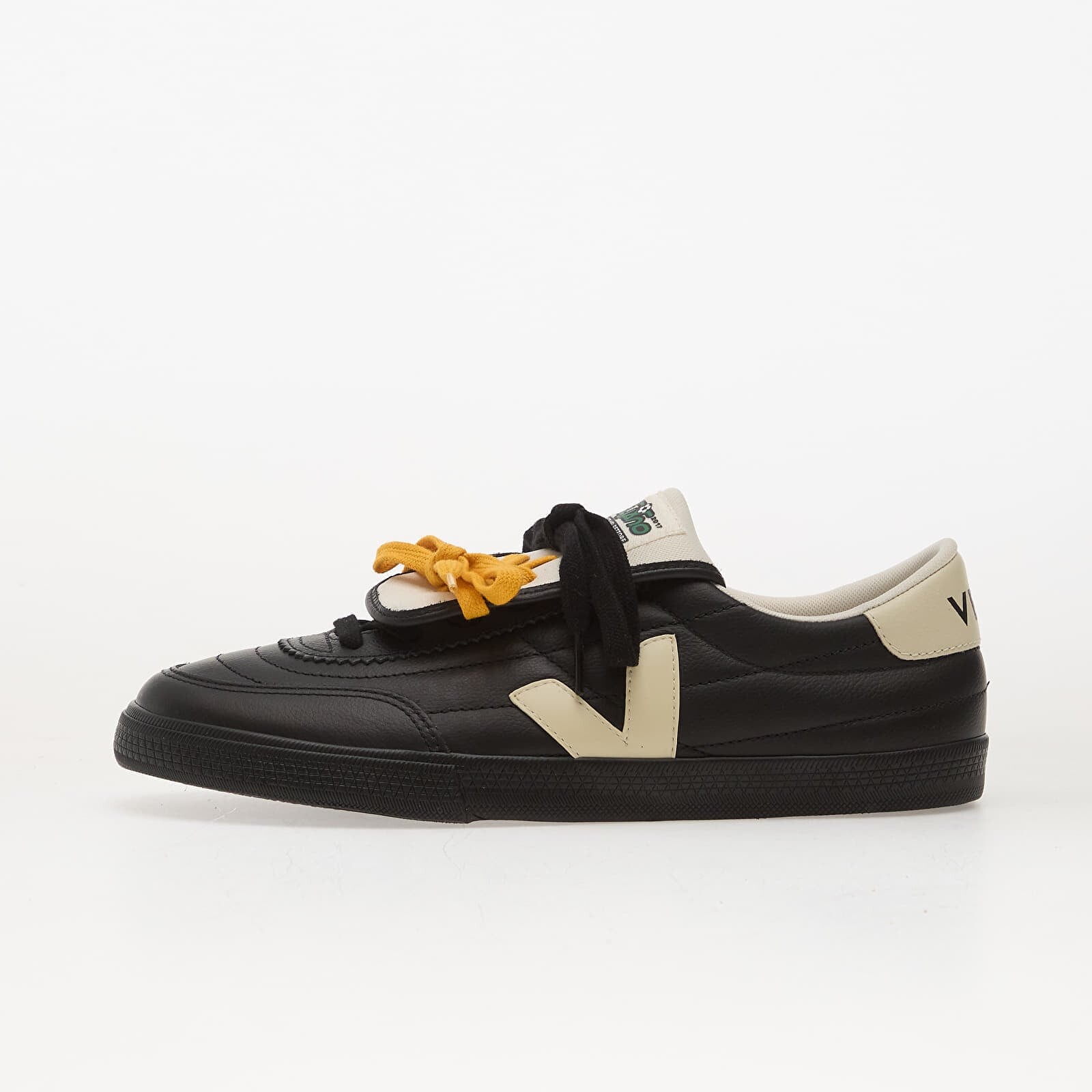 Sneakers Veja x Magliano Panenka Black UK 12