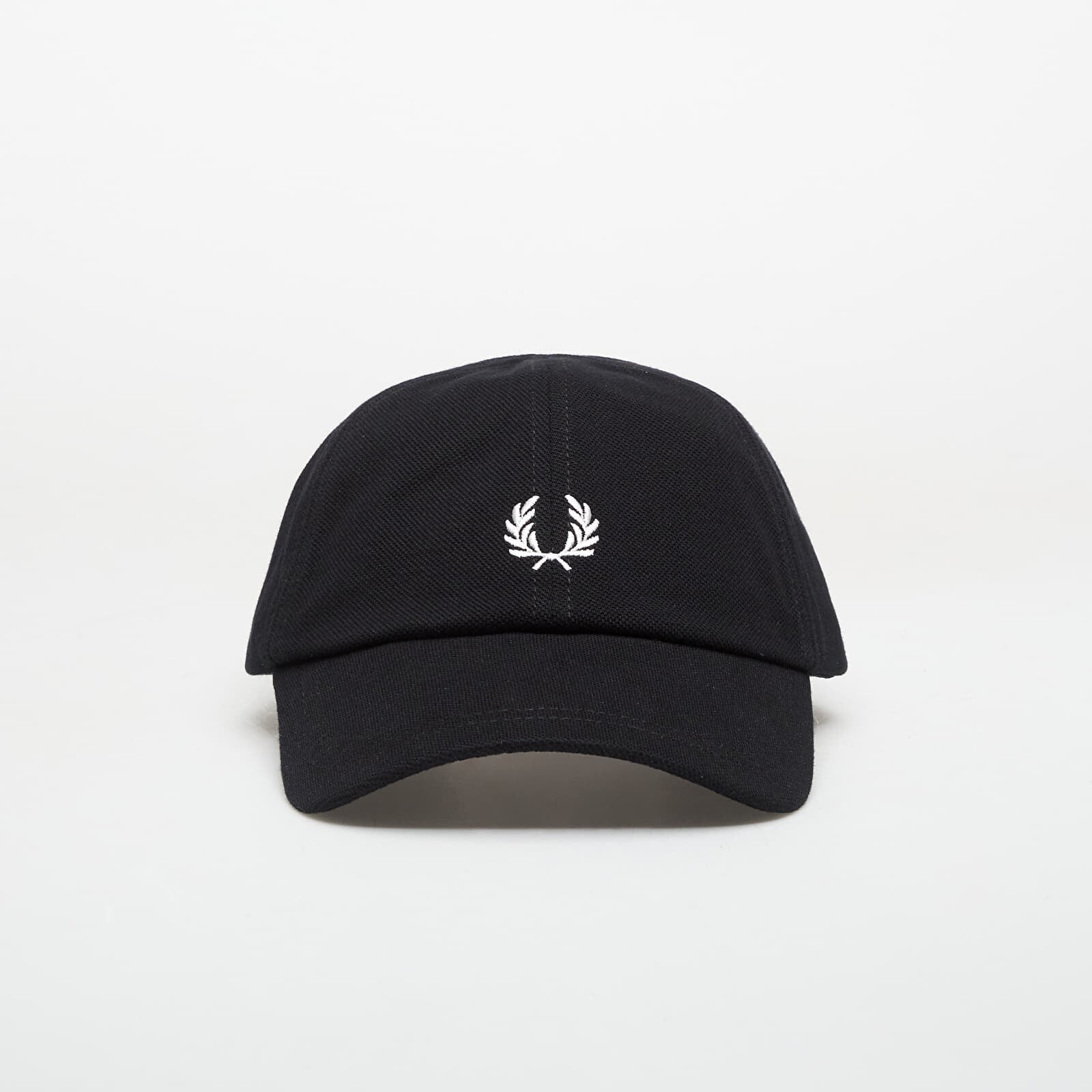 Cap FRED PERRY Pique Classic Cap Black/ Snowwhite Universal