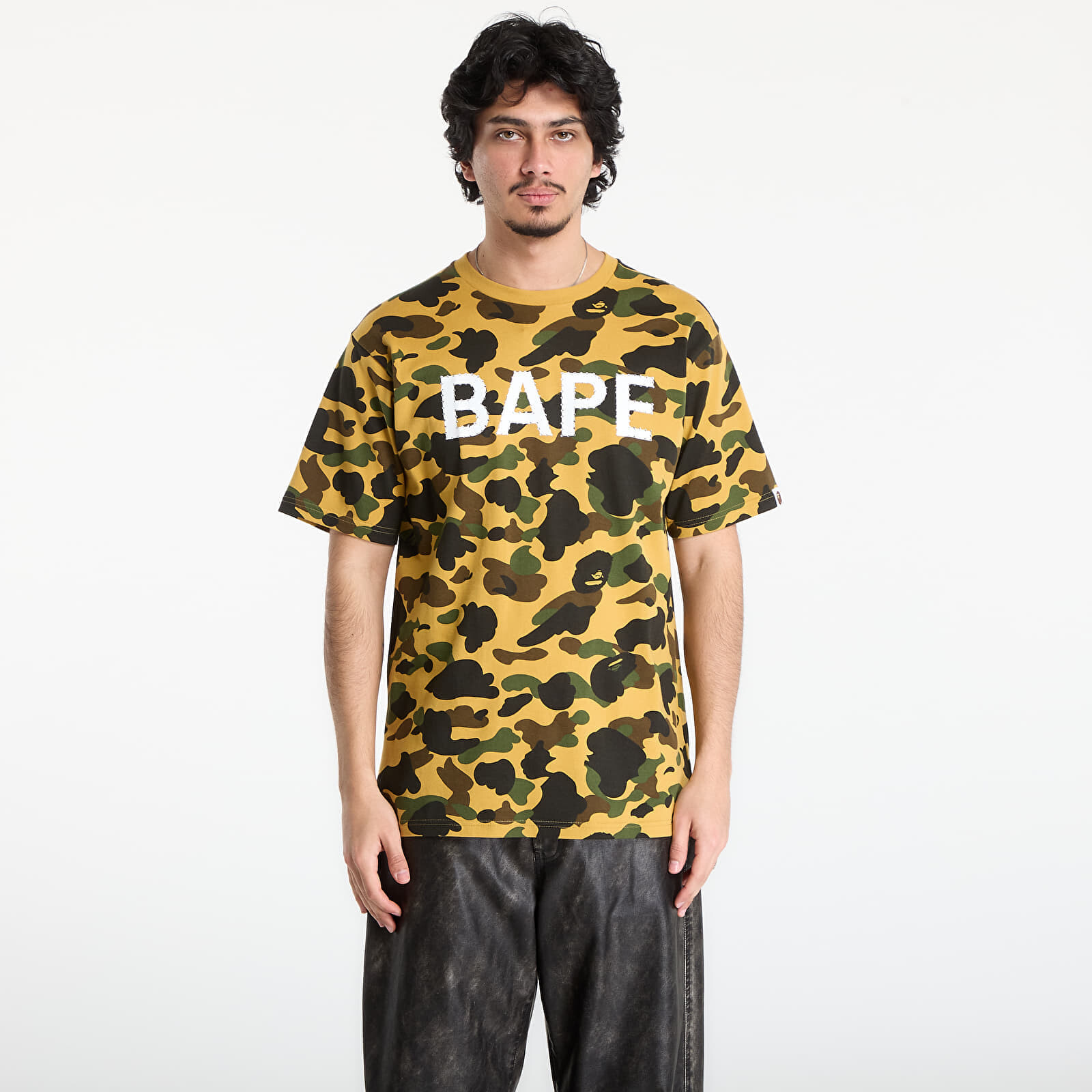 T-shirt A BATHING APE 1St Camo Bape Rhinestone Tee UNISEX Yellow M