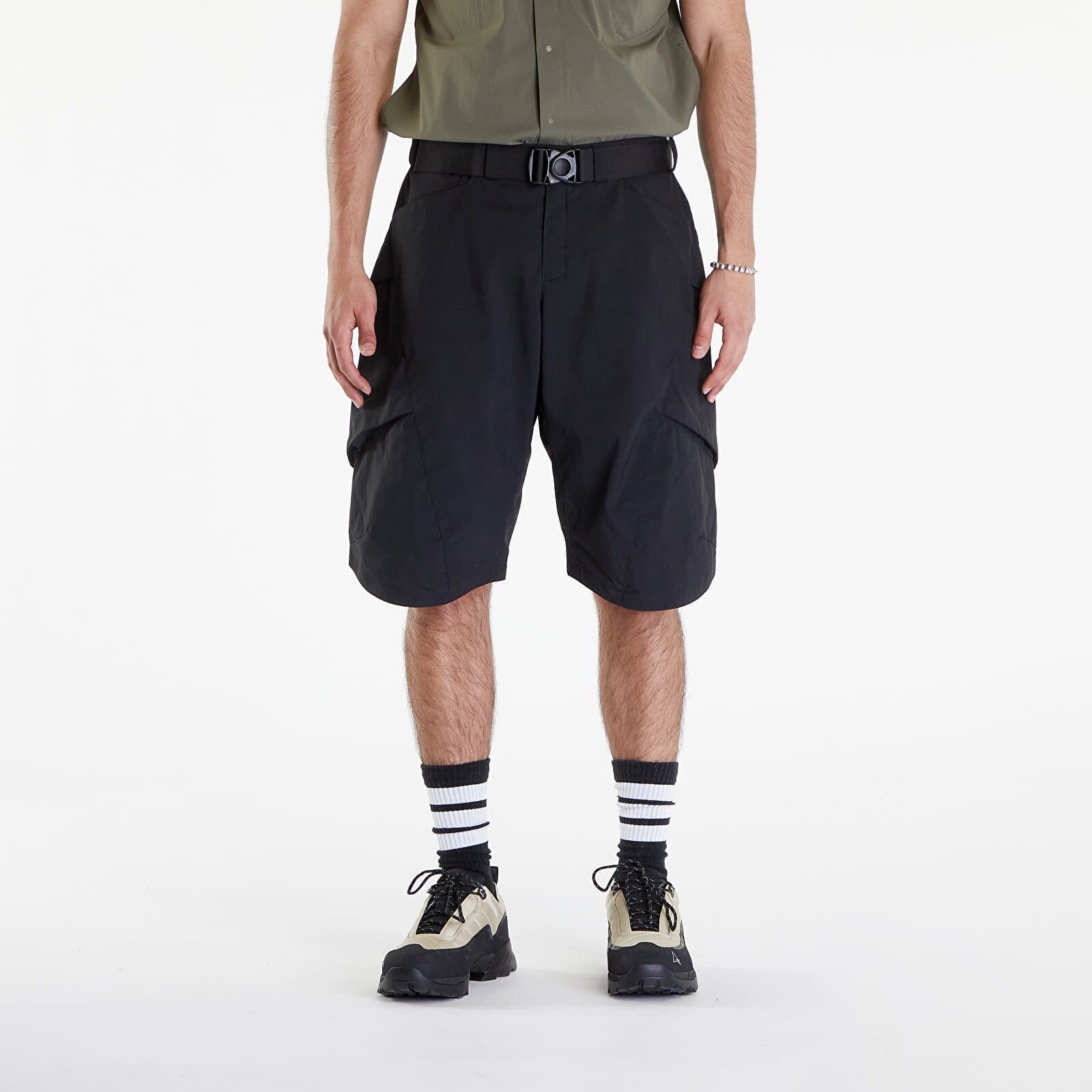 Poutnik by Tilak Quest Shorts Black M