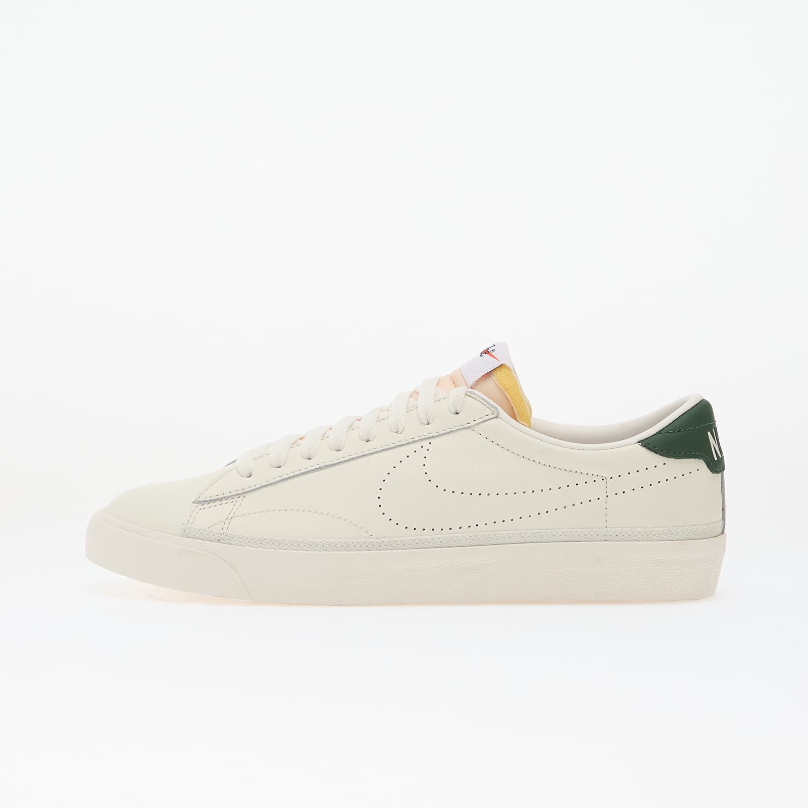 Sneakers Nike Tennis Classic Ac Sail/ Sail-Fir-Team Orange UK 11.5