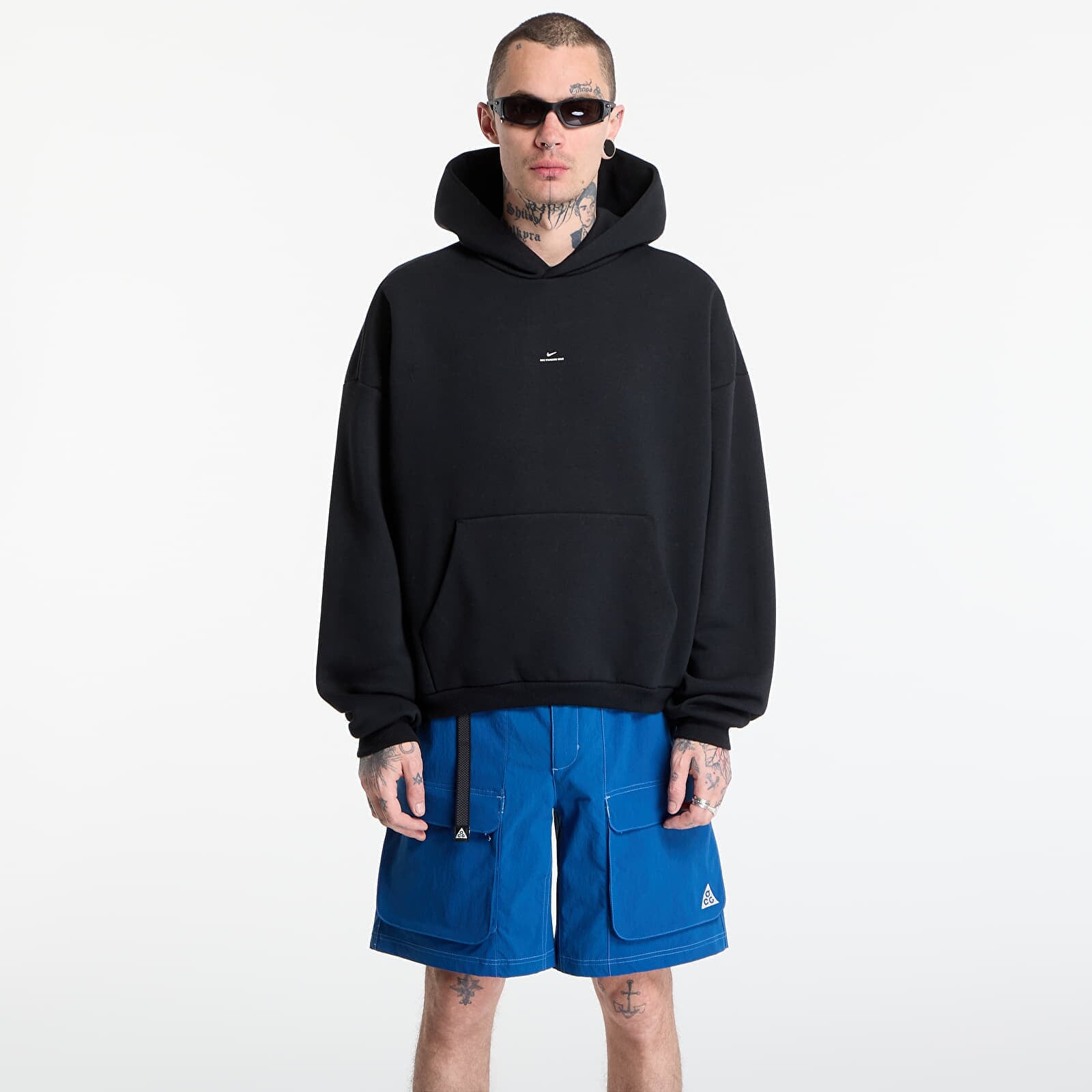 Sweatshirt Nike Standard Issue Men's Therma-FIT Brushed Basketball Pullover Hoodie Black/ Pale Ivory XL