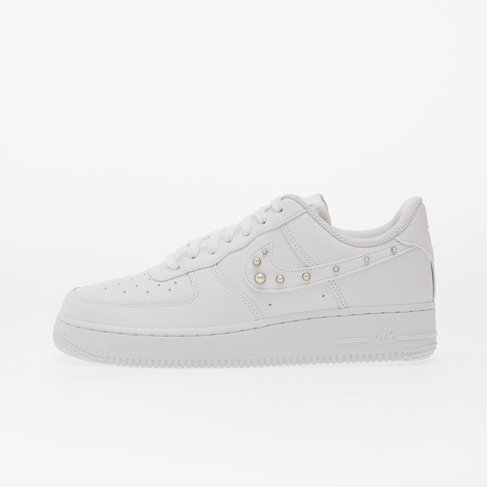 Sneakers Nike W Air Force 1 '07 White/ White-Metallic Silver UK 6