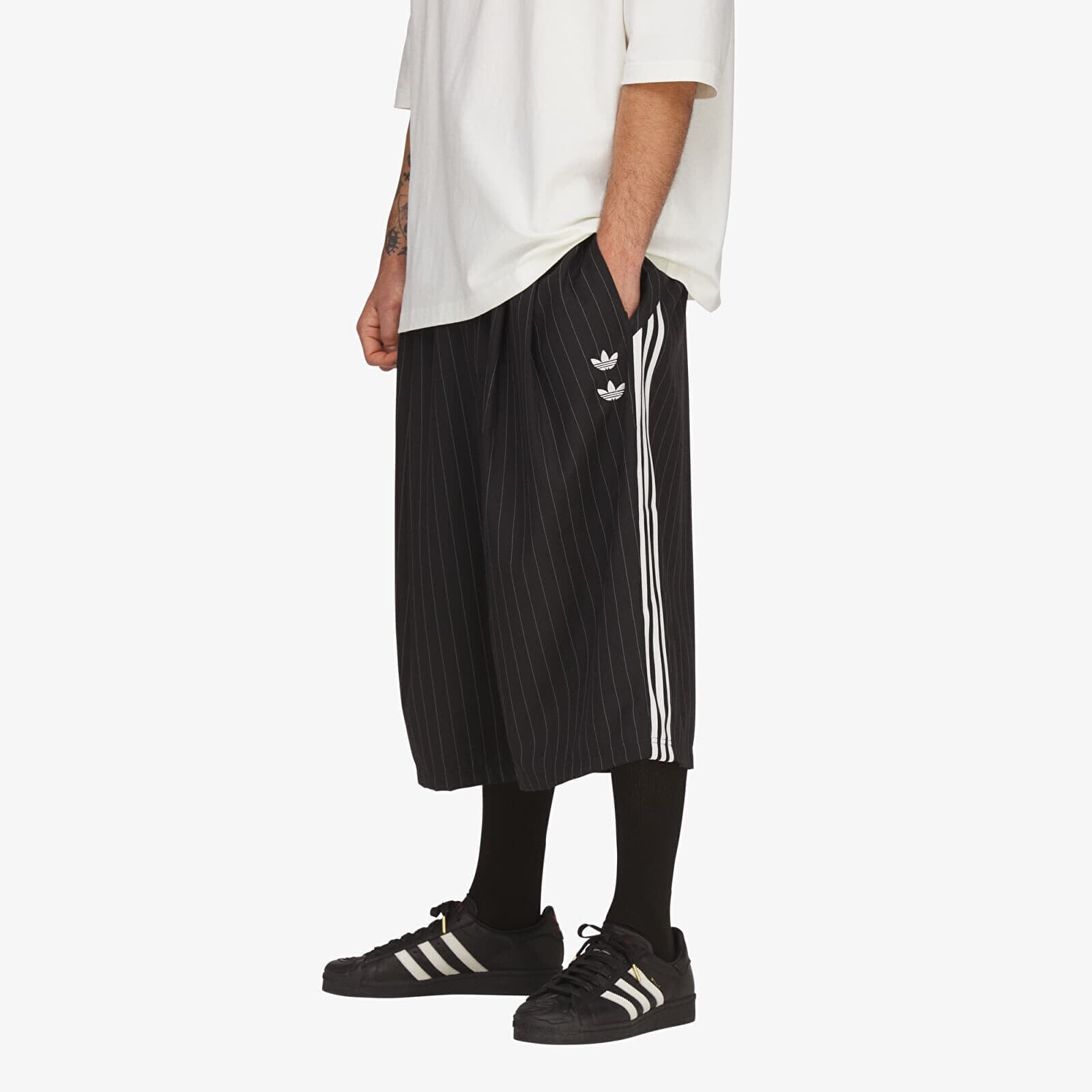adidas Chavarria Pinstripe Long Short Black/ White XL