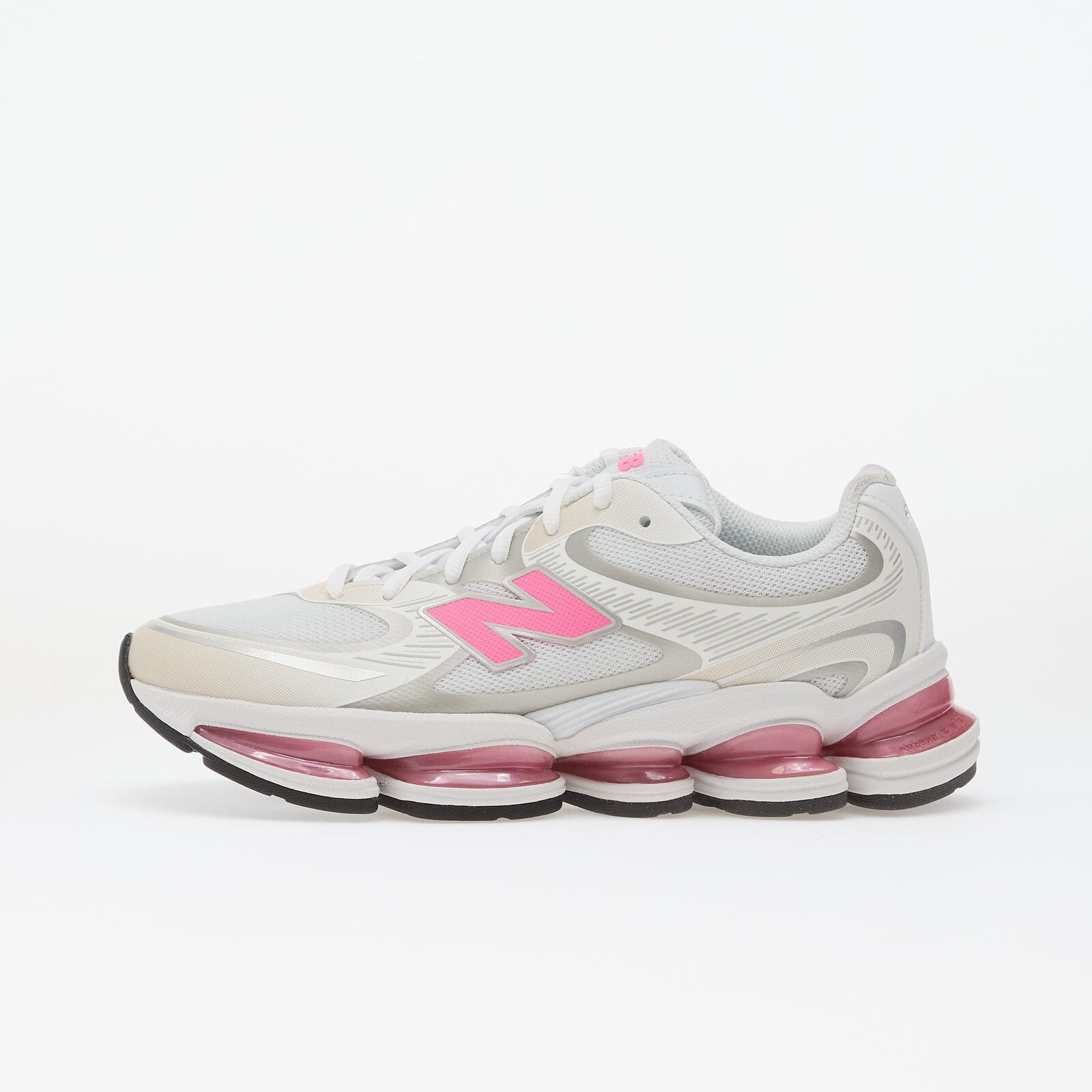 Sneakers New Balance 2000 White/ Lighter Pink Heat UK 7