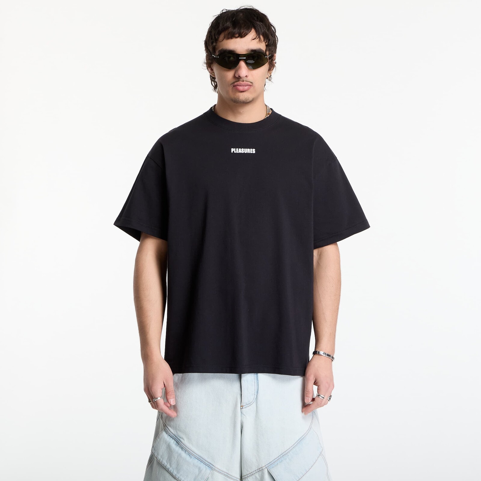 T-shirt PLEASURES Wordmark T-Shirt Black M