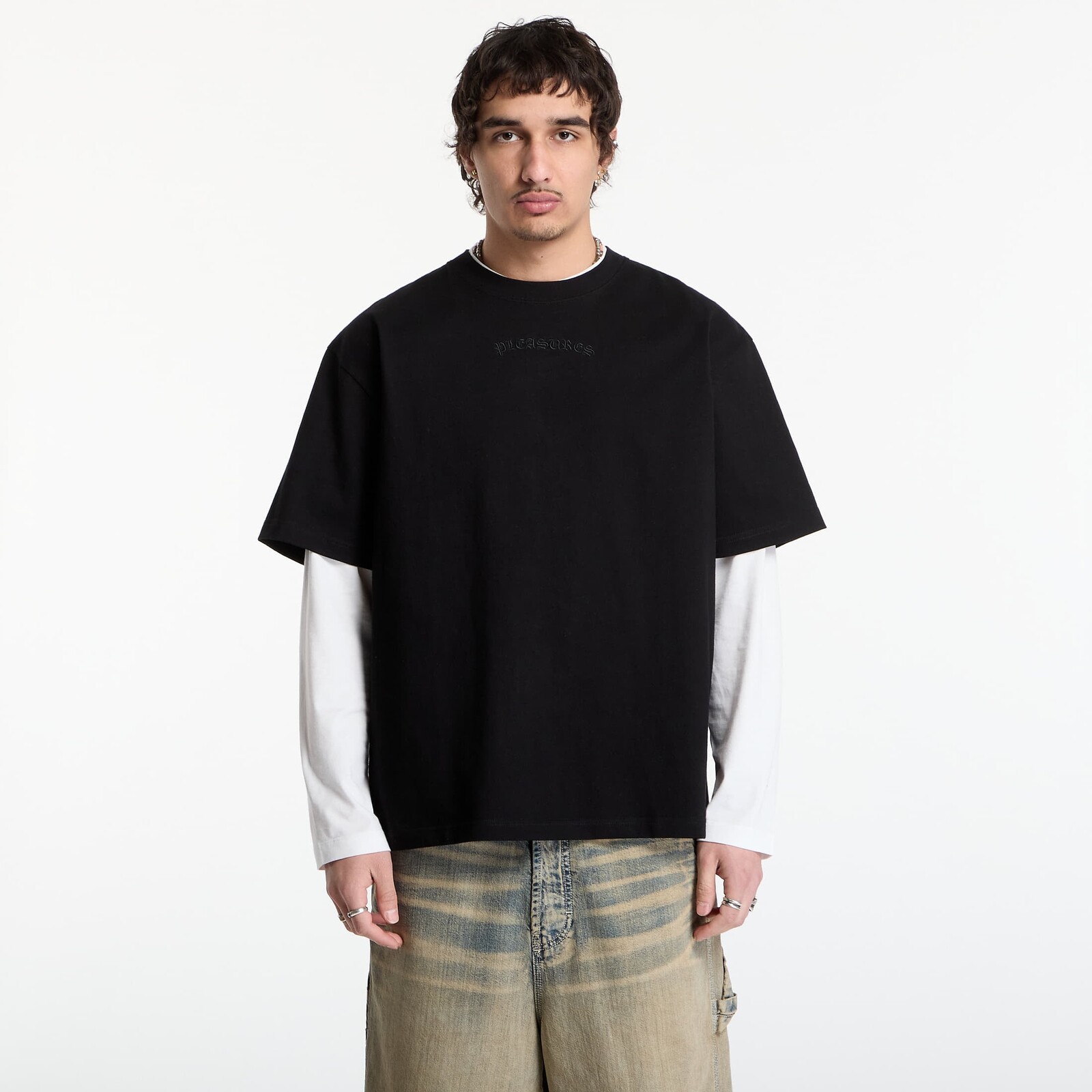 T-shirt PLEASURES Neural Applique Shirt Black L